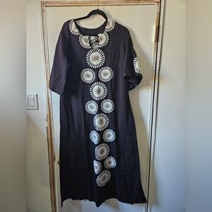 Women's Charming Embroidered Cotton Caftan In Black Oyster Taupe